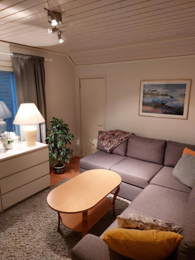 Апартаменты Koskentien Kotimajoitus & Luxury Glamping Йямся Экстерьер фото