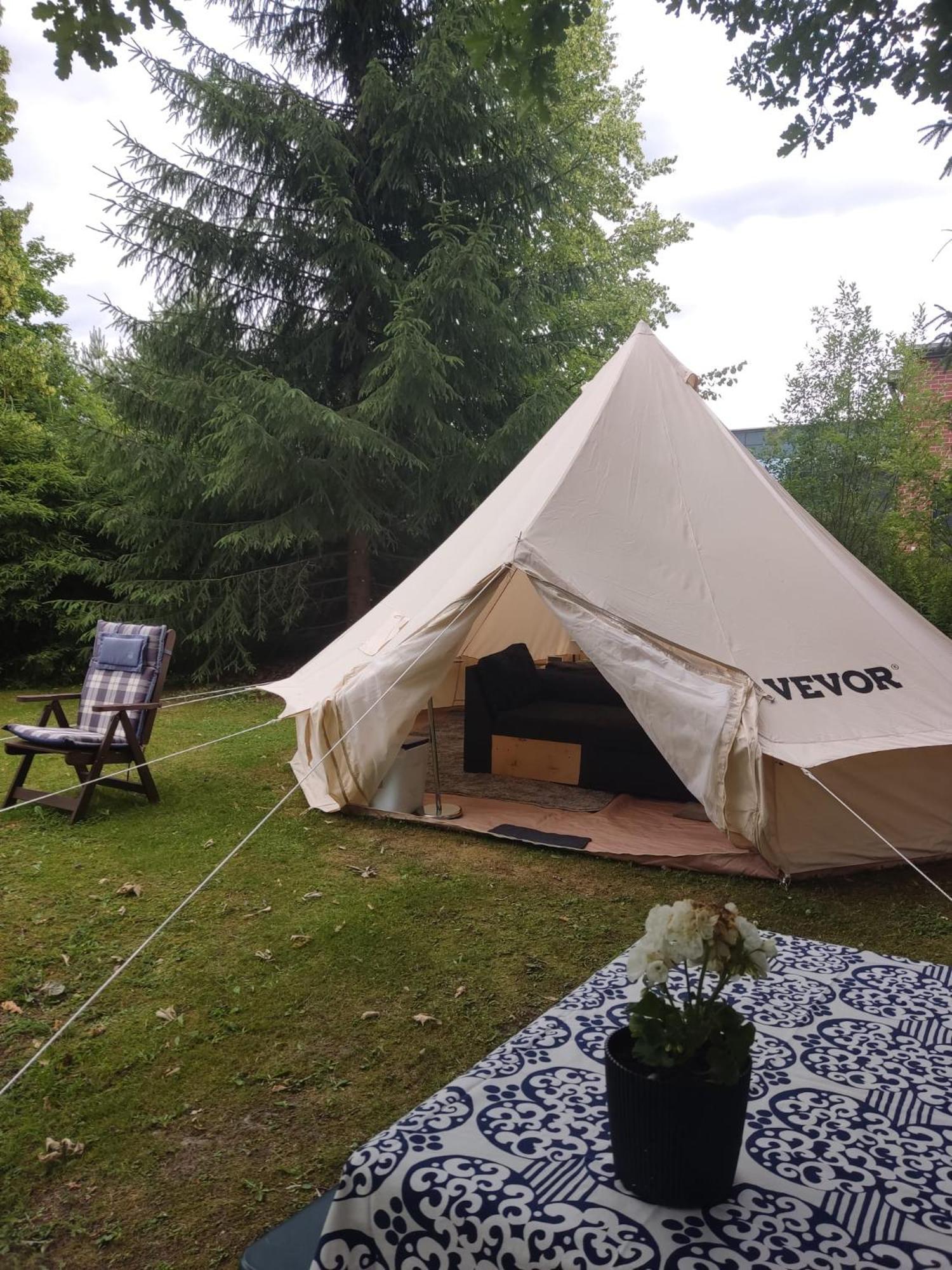 Апартаменты Koskentien Kotimajoitus & Luxury Glamping Йямся Экстерьер фото